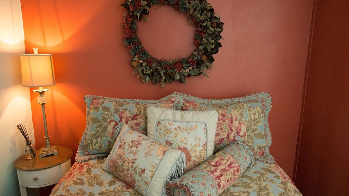 Your Home Away From Home!