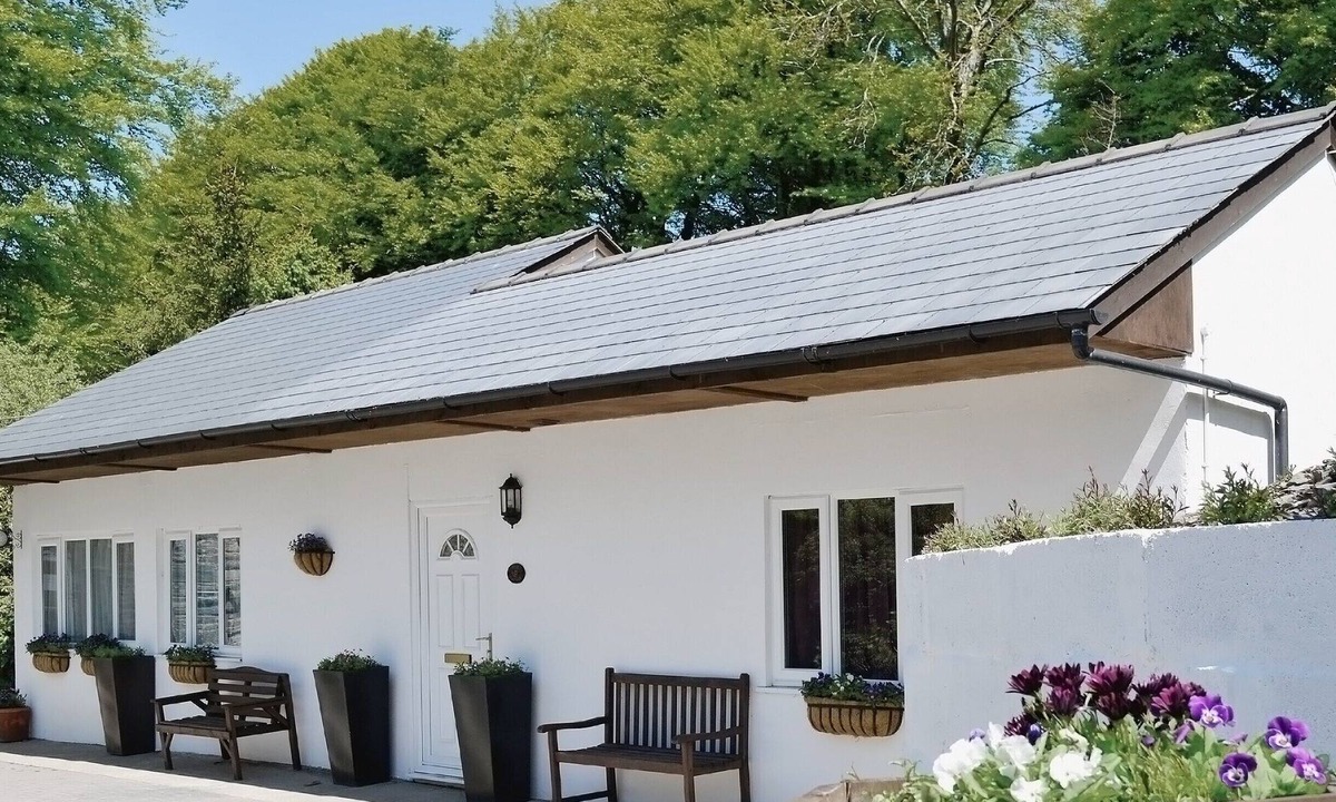 Accommodation Dihewyd Aberaeron | Mydroilin