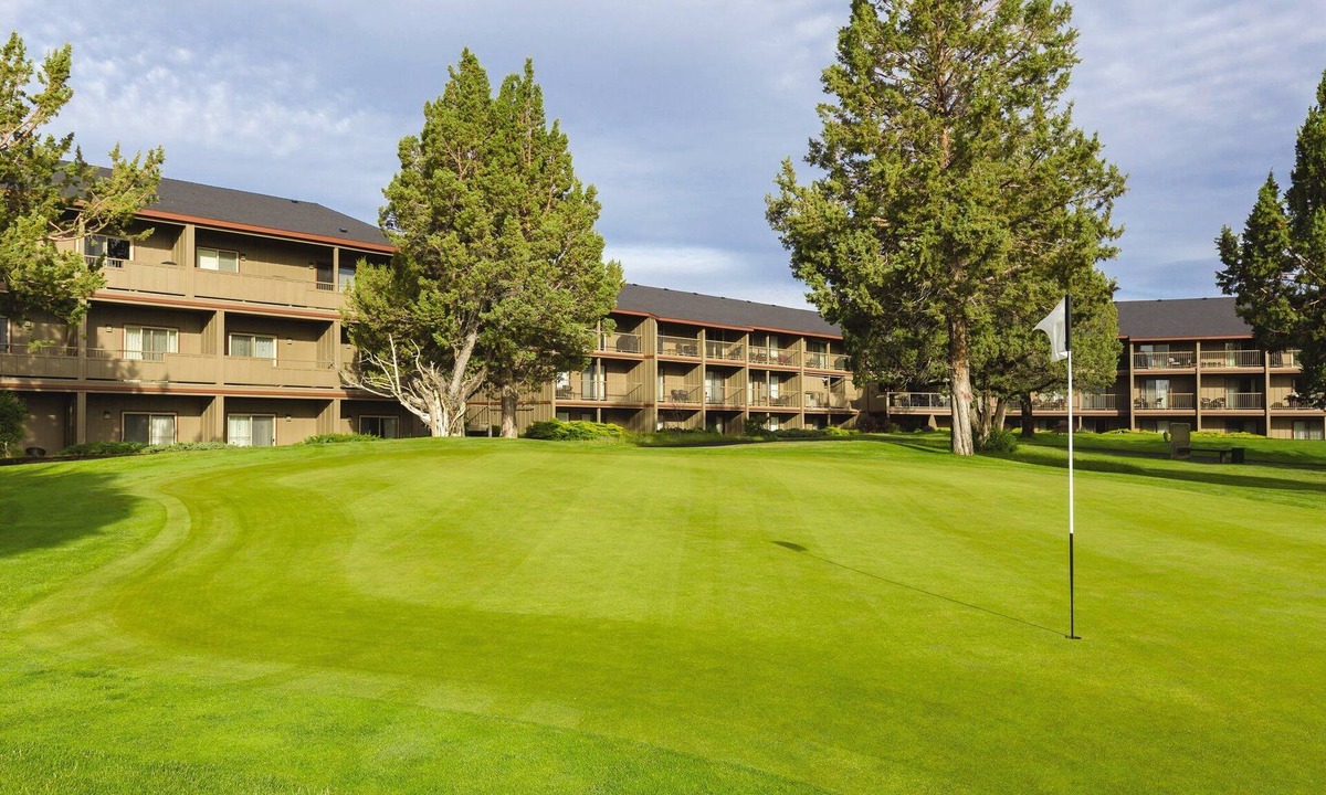 Eagle Crest Sn Redmond | Redmond
