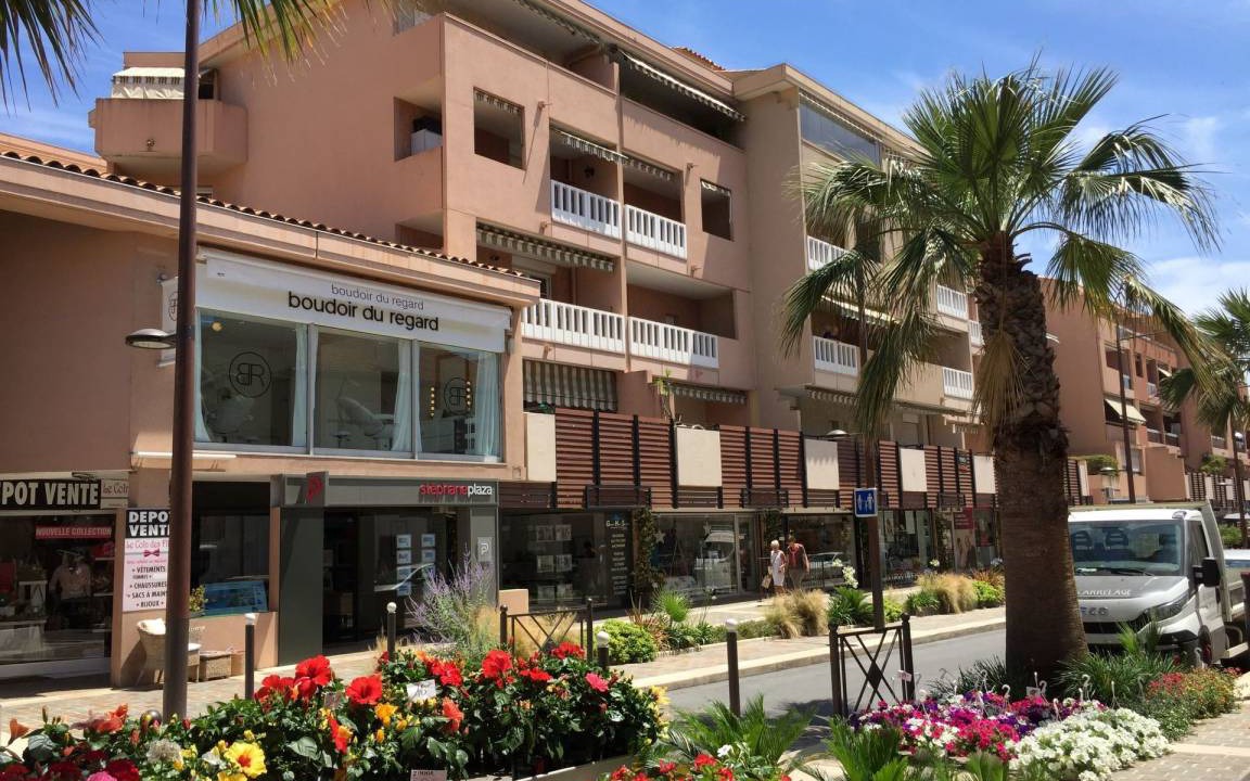 Régina | Sainte-Maxime City Centre