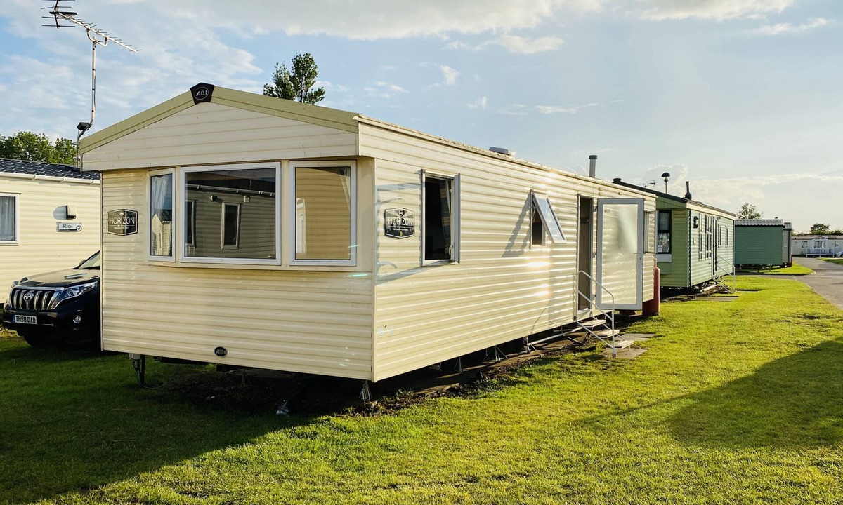 Berth Caravan California Cliffs | Great Yarmouth