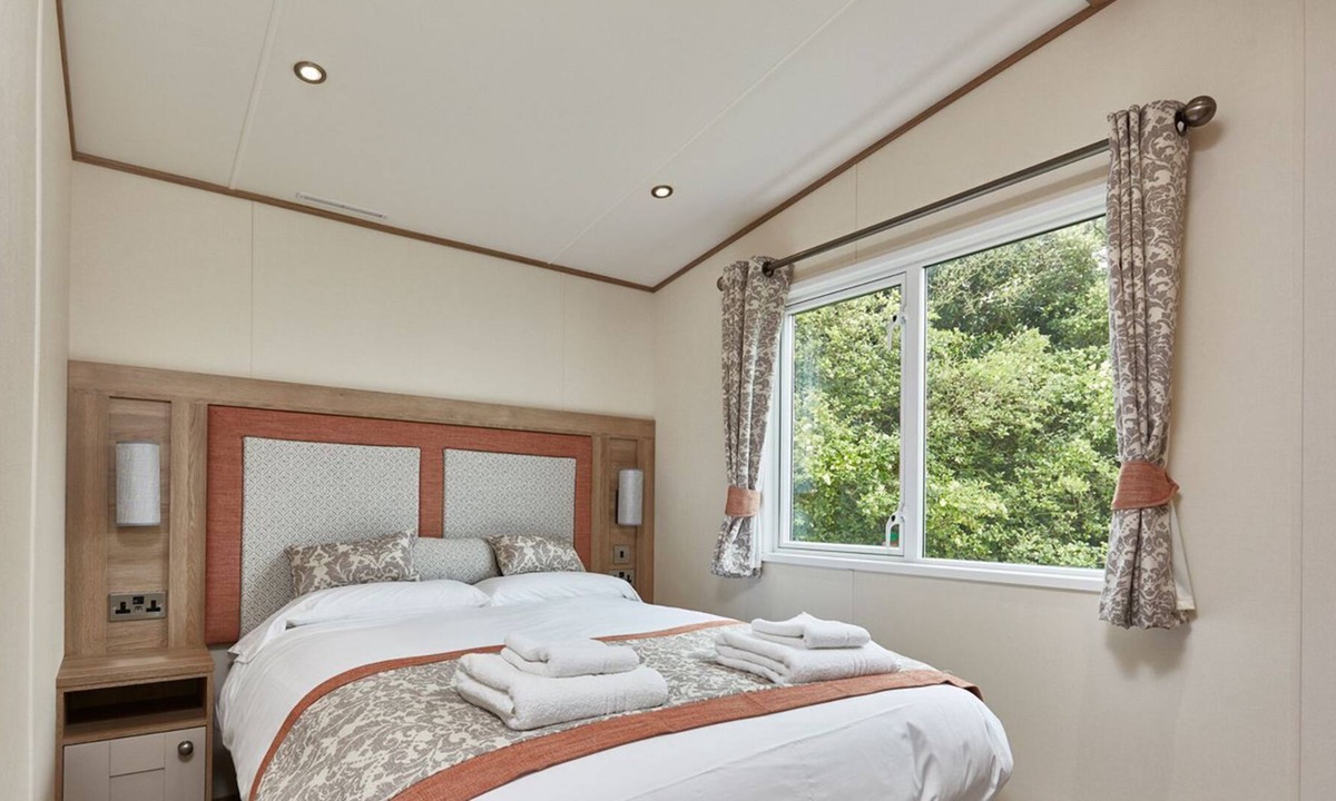 Accommodation Island | Hayling Island