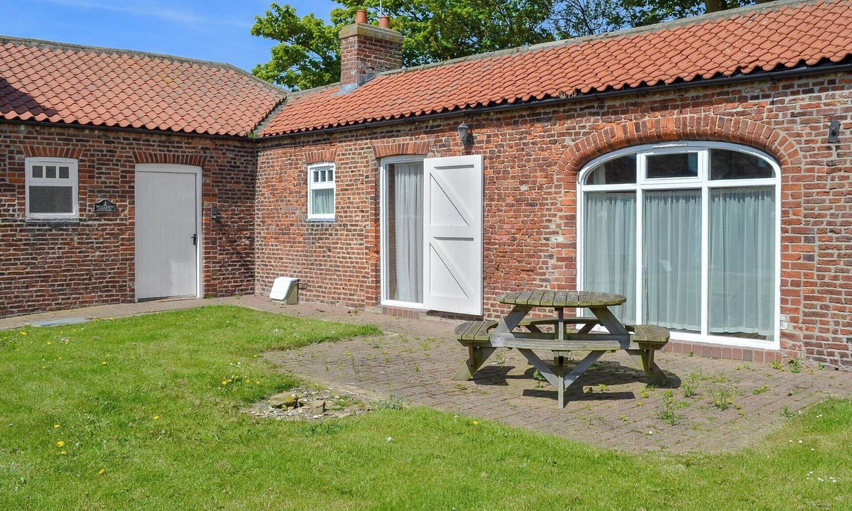 Guillemot Cottage | Flamborough