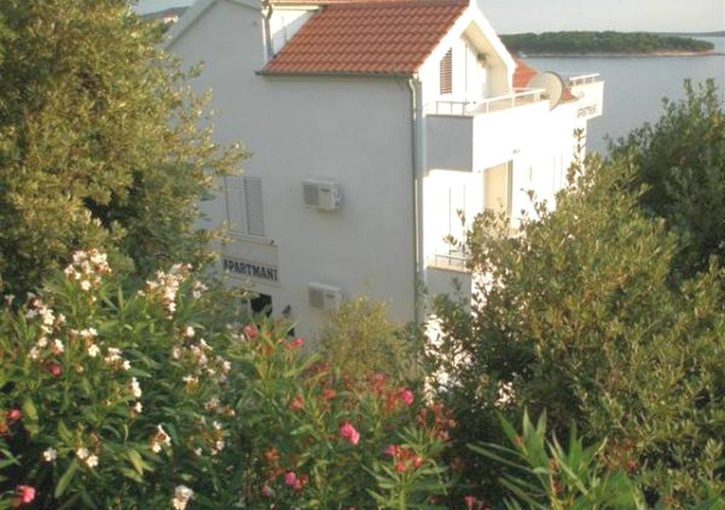 Apartments Arijana | Primosten