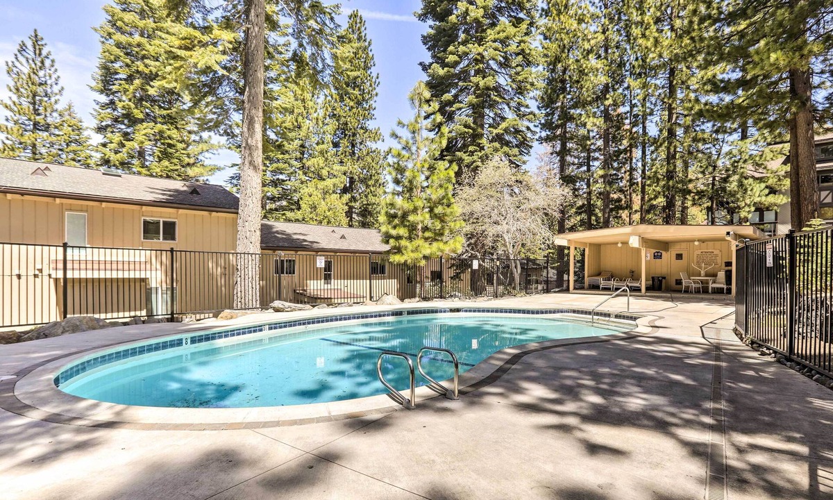 Deck Mi Tahoe Diamond Peak | Incline Village