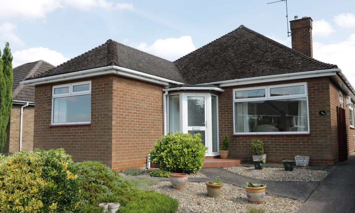 Black Edition Lodge Metheringham | Lincoln