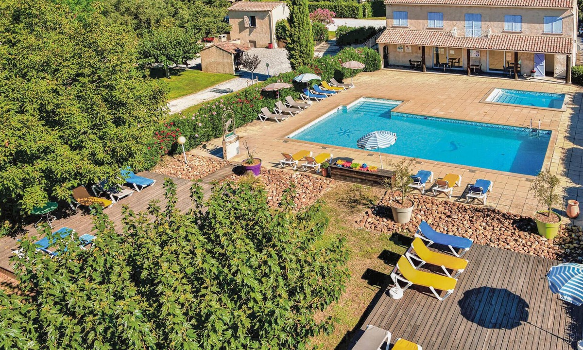 Swimming | Raphele-les-Arles
