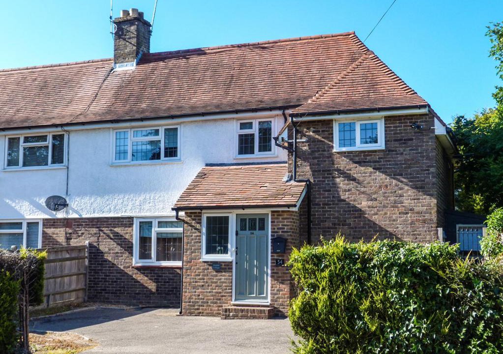 Amelia Cottage | Battle