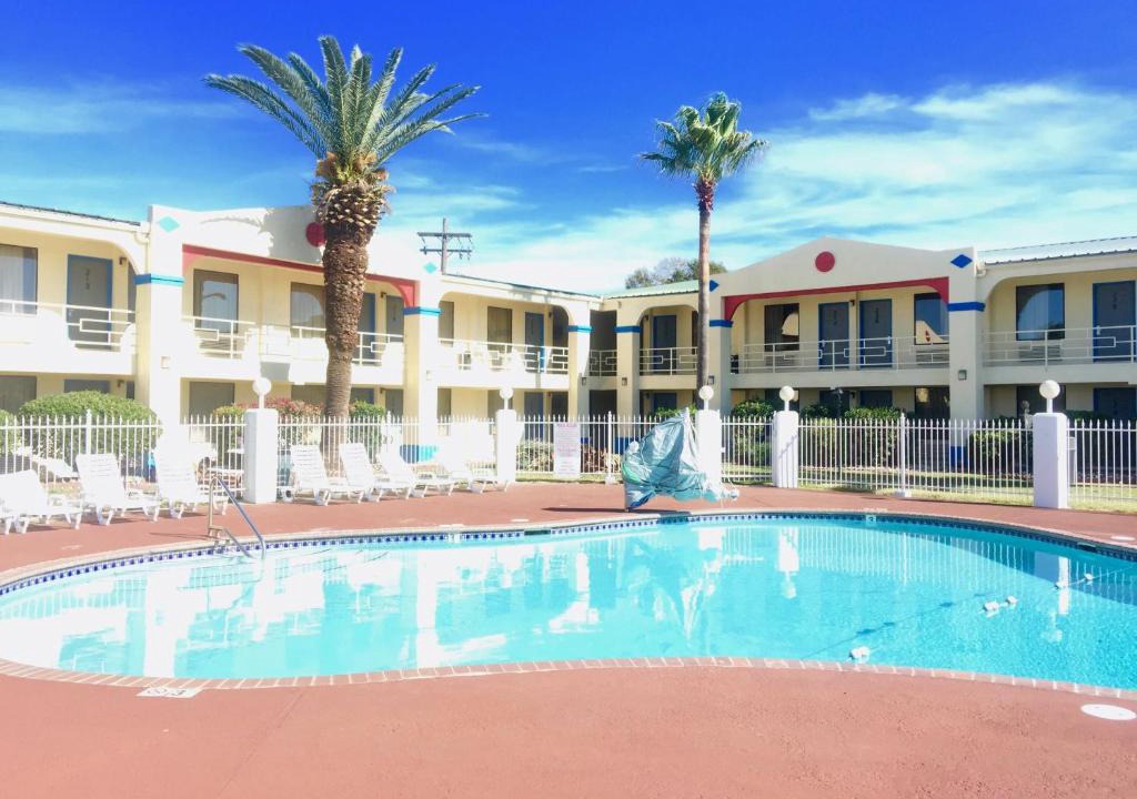 Americas Value Inn Beaumont | Beaumont