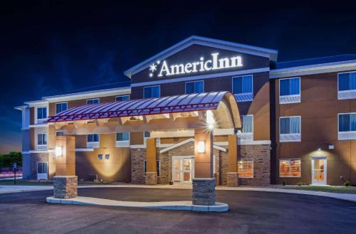 Americinn | De Witt
