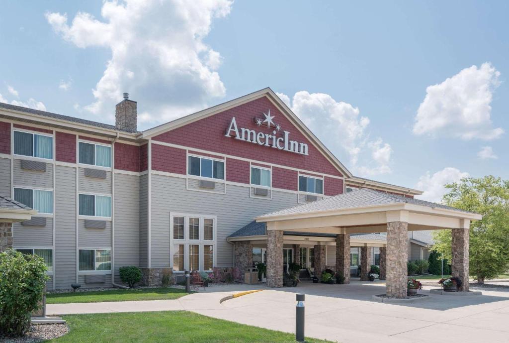 Americinn | Newton