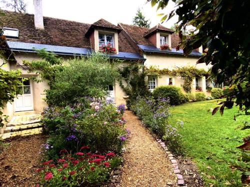 Gîte Pièces Personnes | Souvigny-de-Touraine