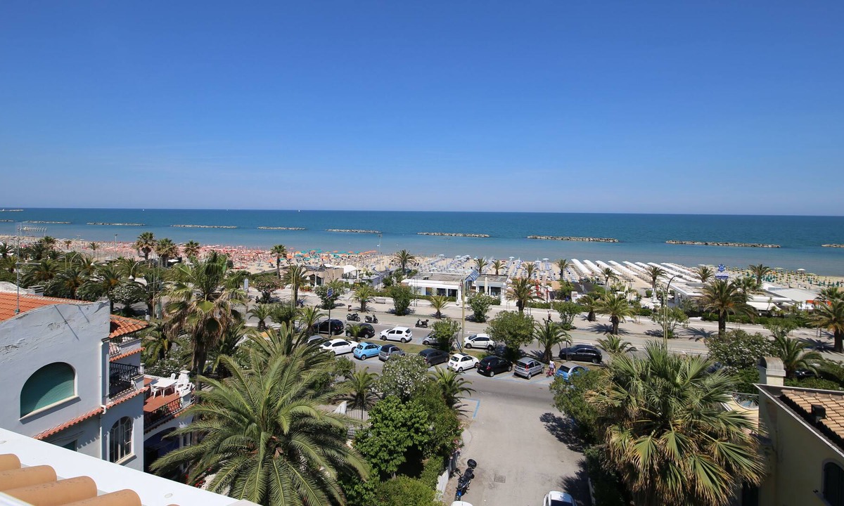 Meters The Sea San Benedetto Del Tronto | San Benedetto del Tronto