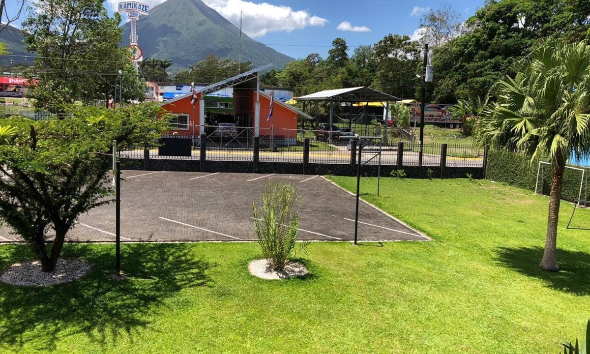 Vista Al Volcan | Barrio Pilo