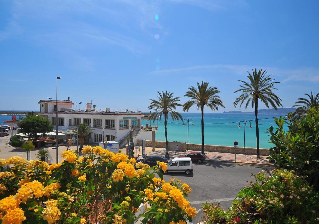 Atarazanas | Aduanas