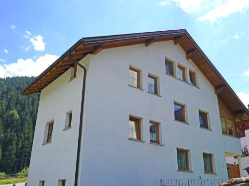 Christina | Pettneu am Arlberg
