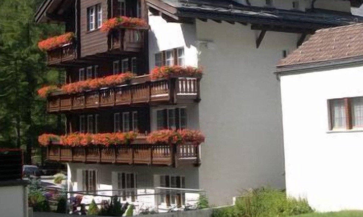 Dorfplatz | Saas Almagell