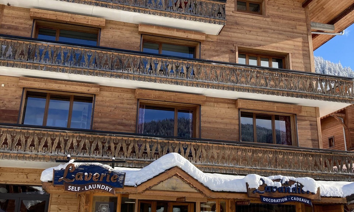 Châtel Persons | Chatel
