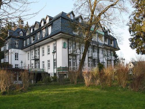 Fir Terrace | Tanne