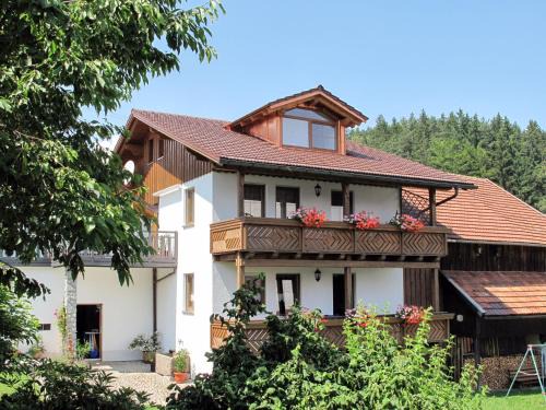 Kühbeck | Fahrnbach