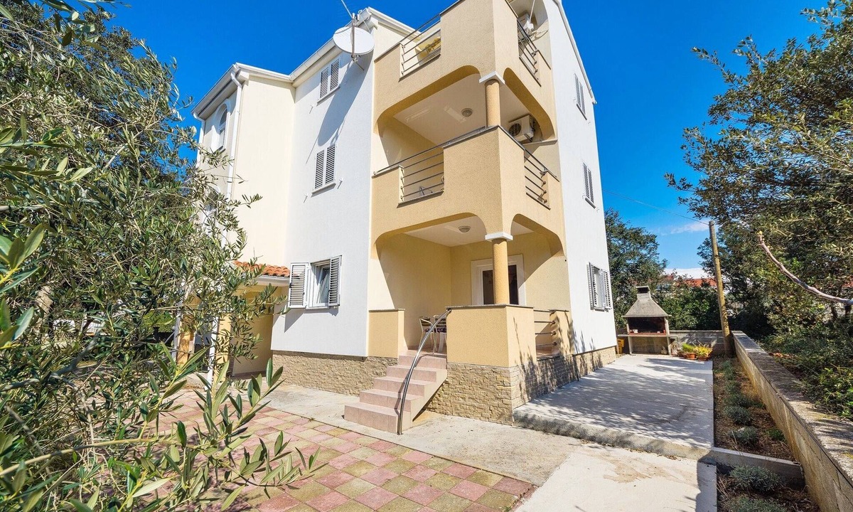 Apartments Zdenka Croatia | Vrsi