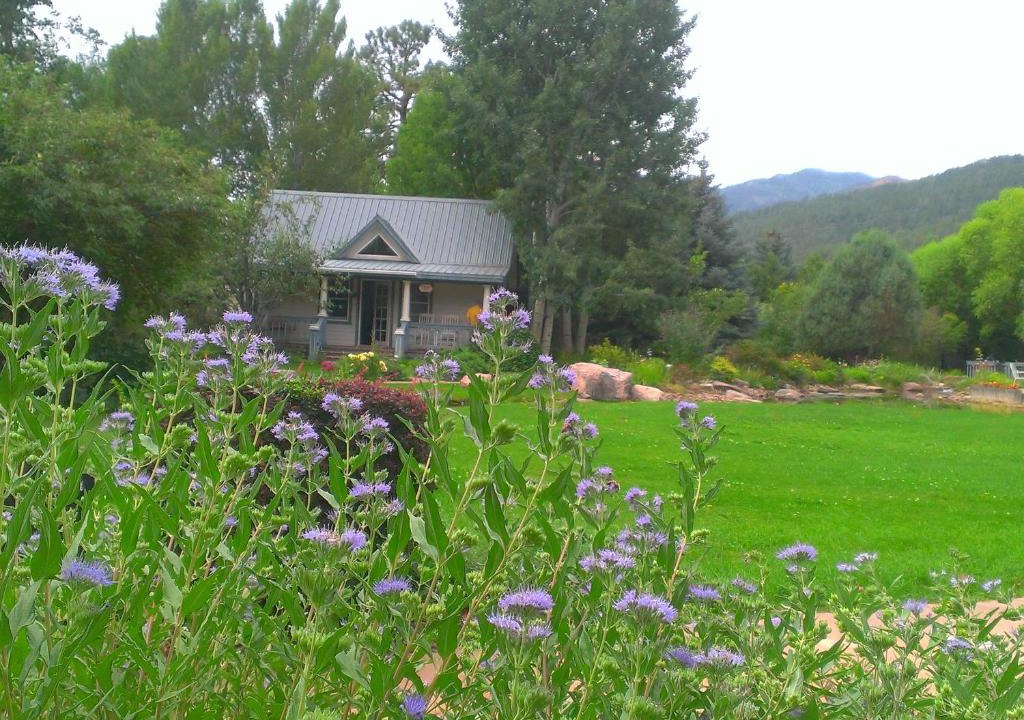 Apple Orchard Inn | Hermosa