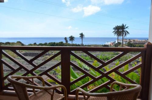 Apt Heliconia | La Calera