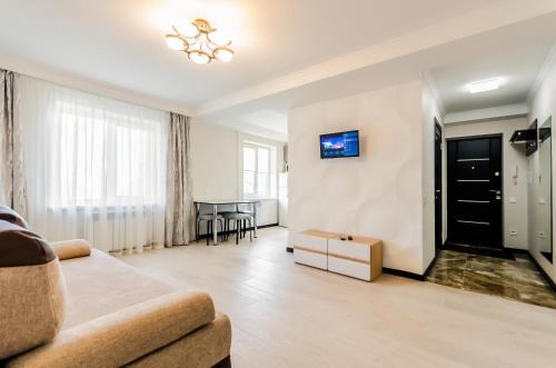 Obolonsky Avenue | Obolon'