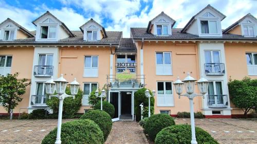 Astralis Hotel Domizil | Walldorf