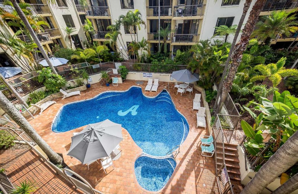 Aussie Resort | Burleigh Heads