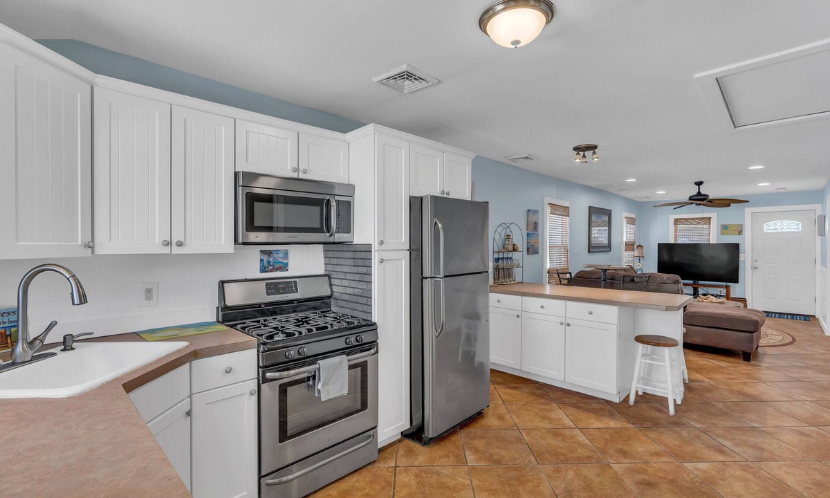 Beach Bungalow Block | Manasquan