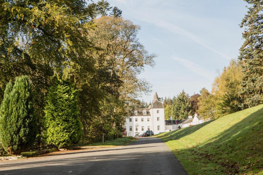 Barony Castle Hotel | Eddleston