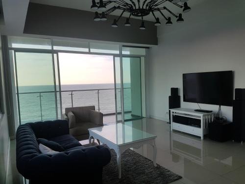 Bay Resort | Taman Selera