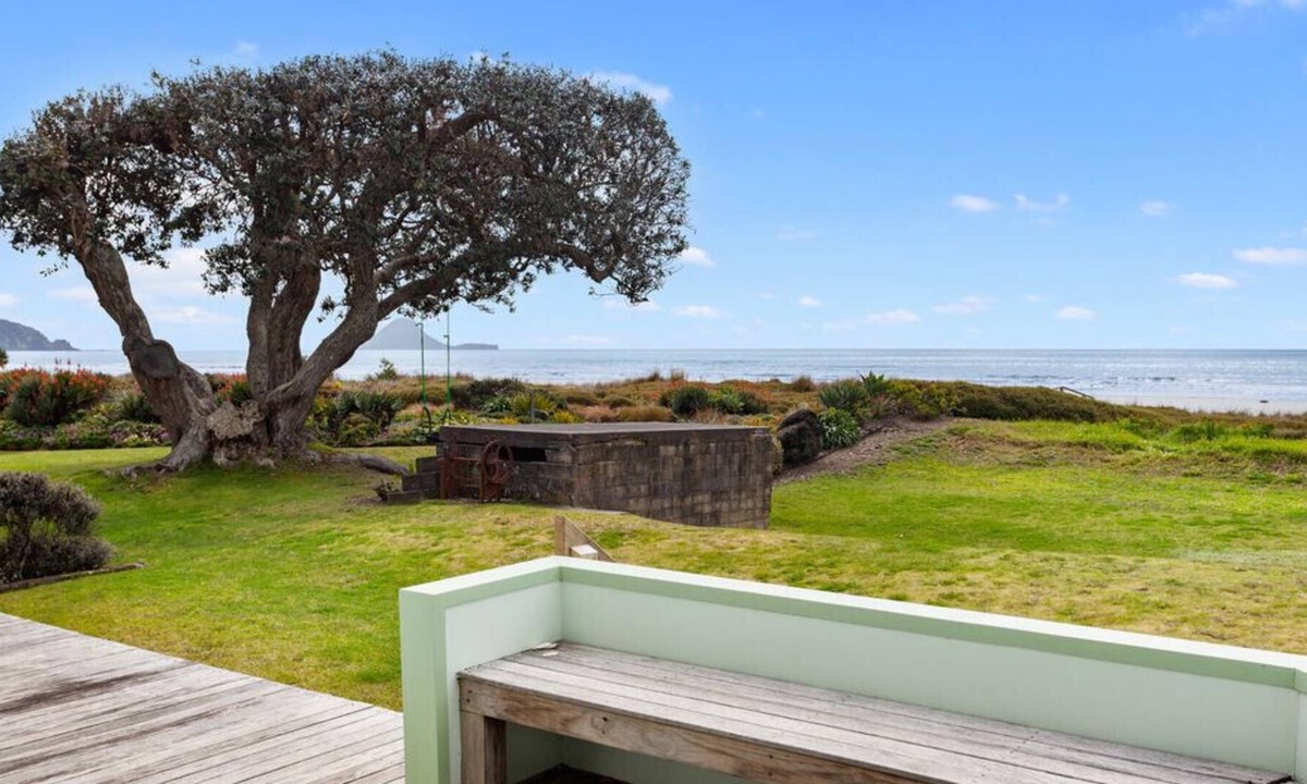 Beach Side Holiday | Ohope
