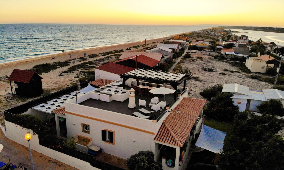 Faro Airport | Praia de Faro