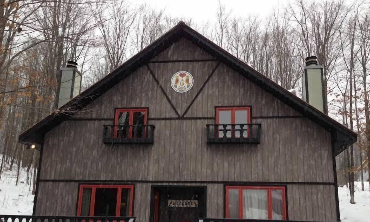 Chalet Ski Brule Mountain Side | Stambaugh