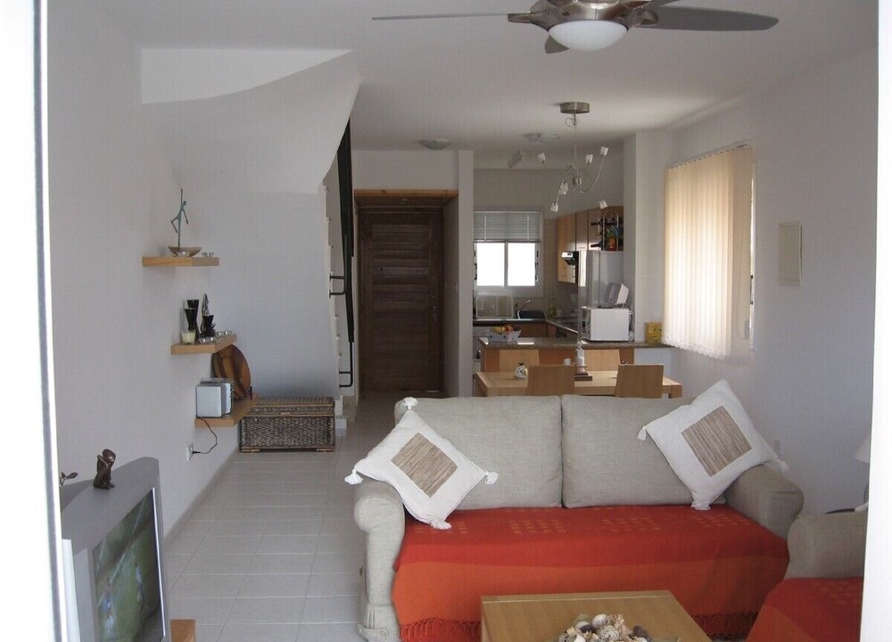 Iris Village Townhouse | Universal