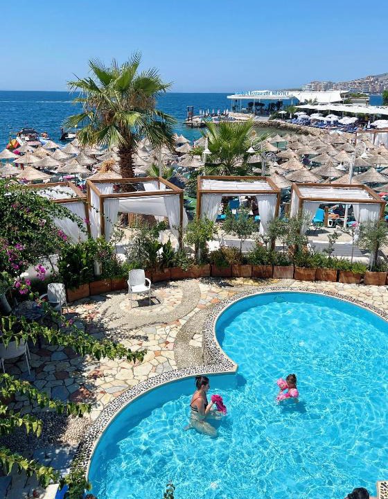 Bougainville Bay | Sarande