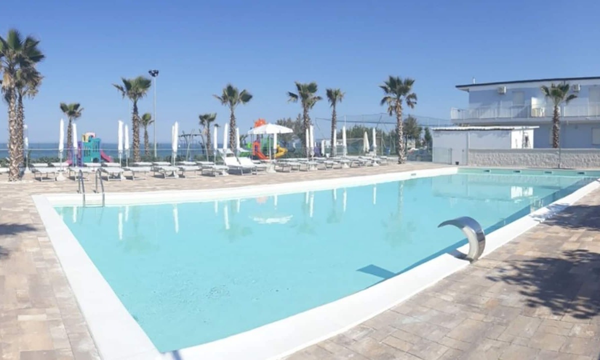 San Tommaso Tre Archi Aan Zee | San Tommaso Tre Archi