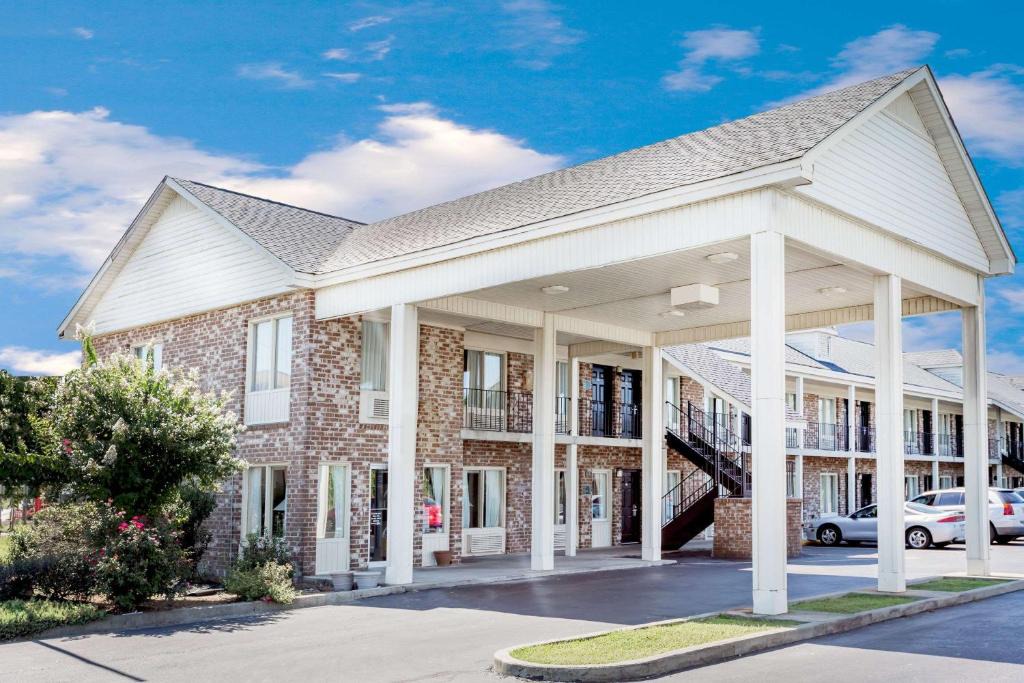 Days Inn | Manning