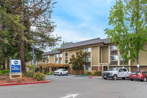 Western John Muir Inn | Martinez