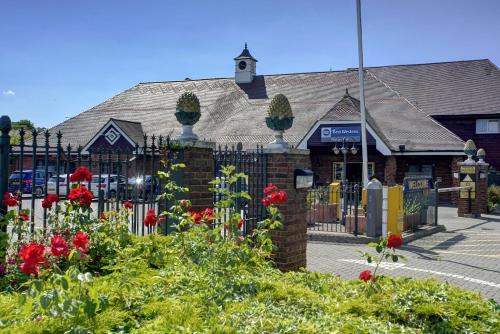 Manor Hotel | Singlewell