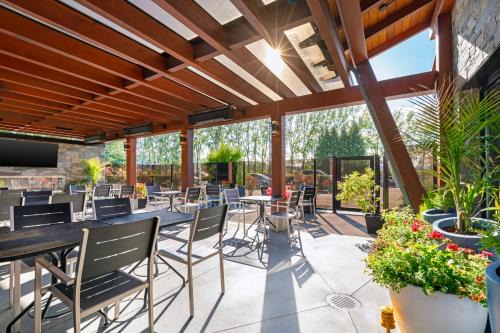 Barclay Hotel | Port Alberni