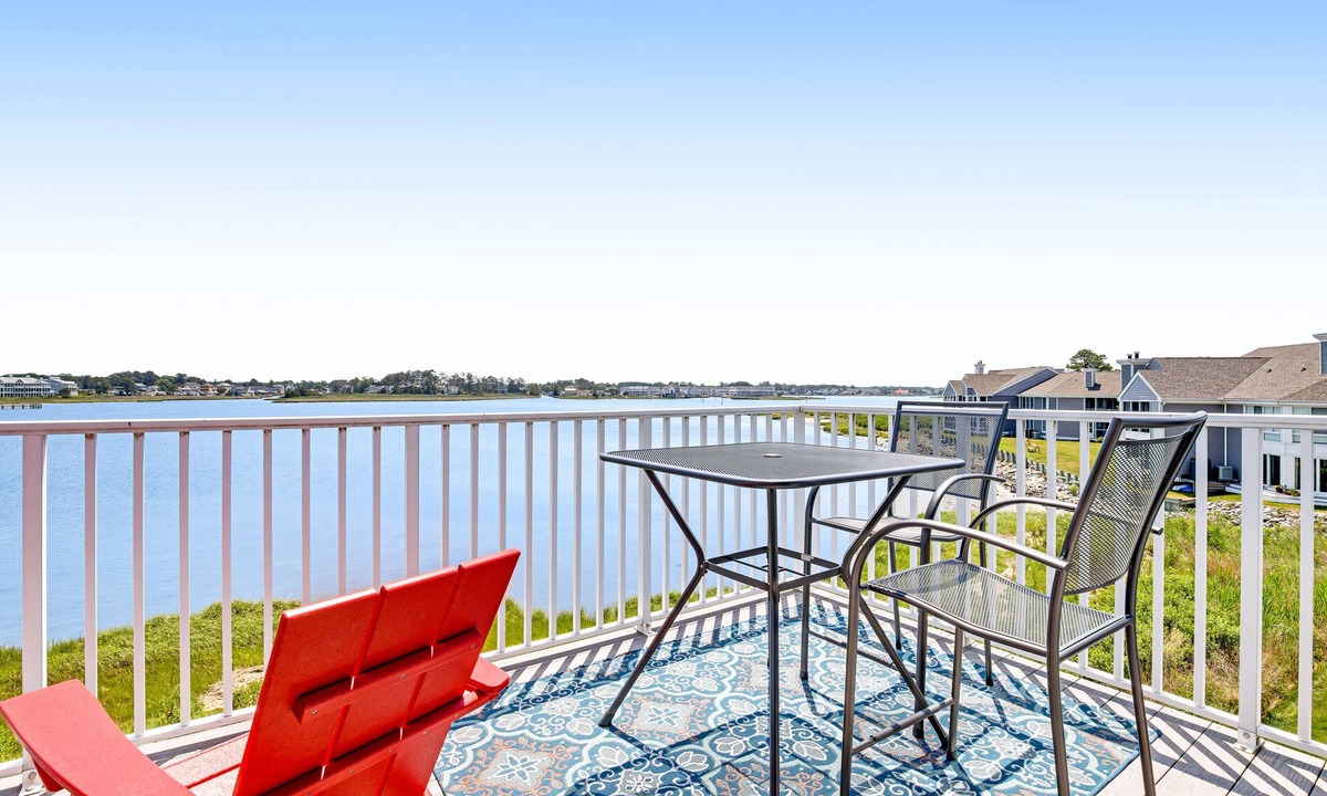 Bethany Bay Anderson | Ocean View