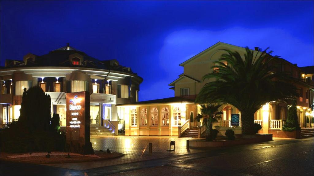 Blanco Hotel | Navia