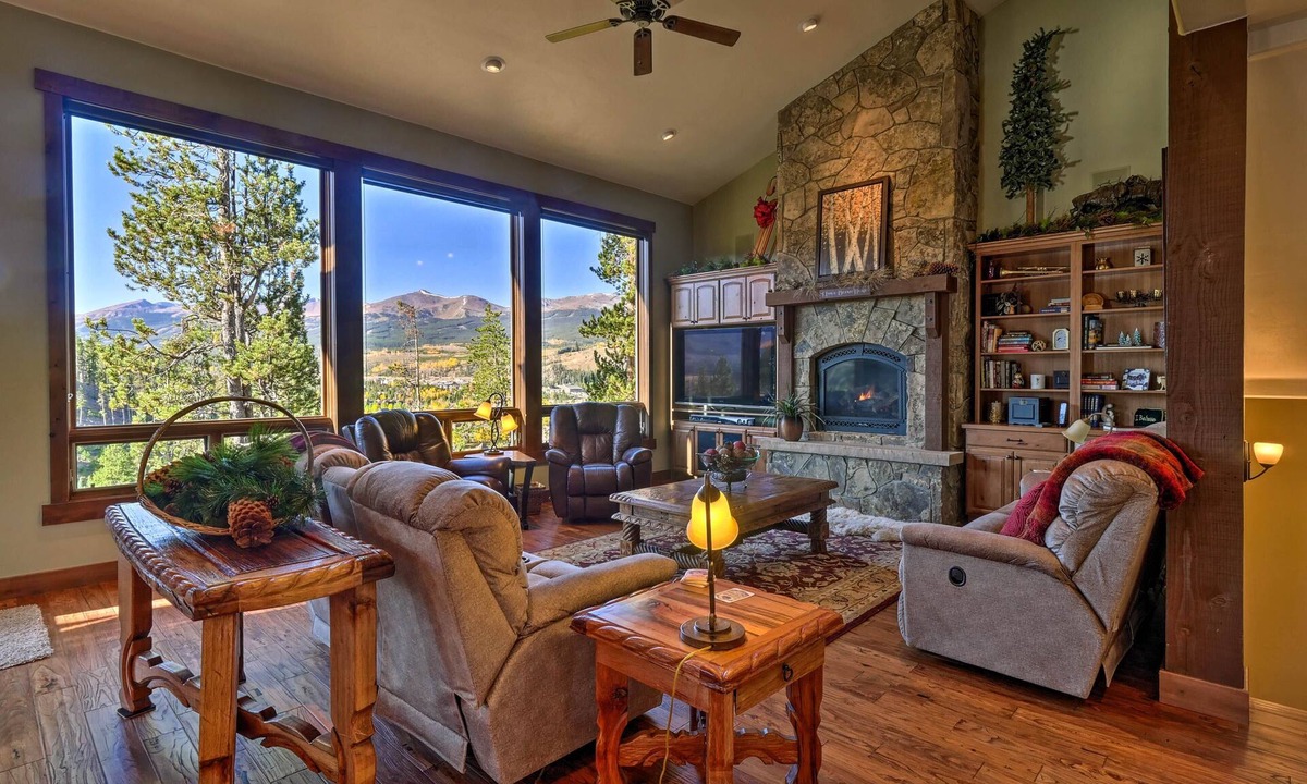 The Range Group Escape Breck | Braddock Hill