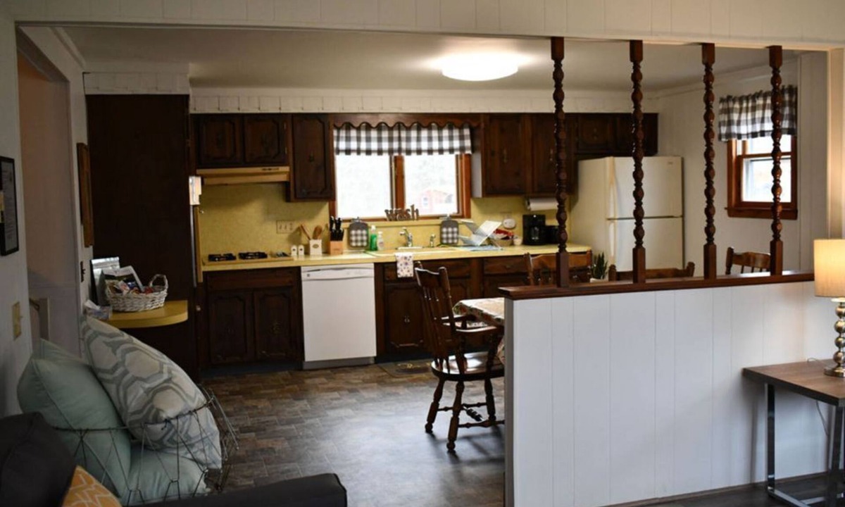 Brook Road | Goshen
