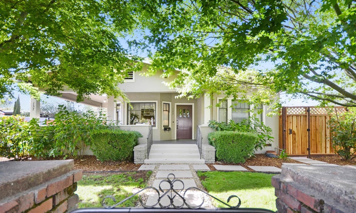 Bungalows | Sonoma