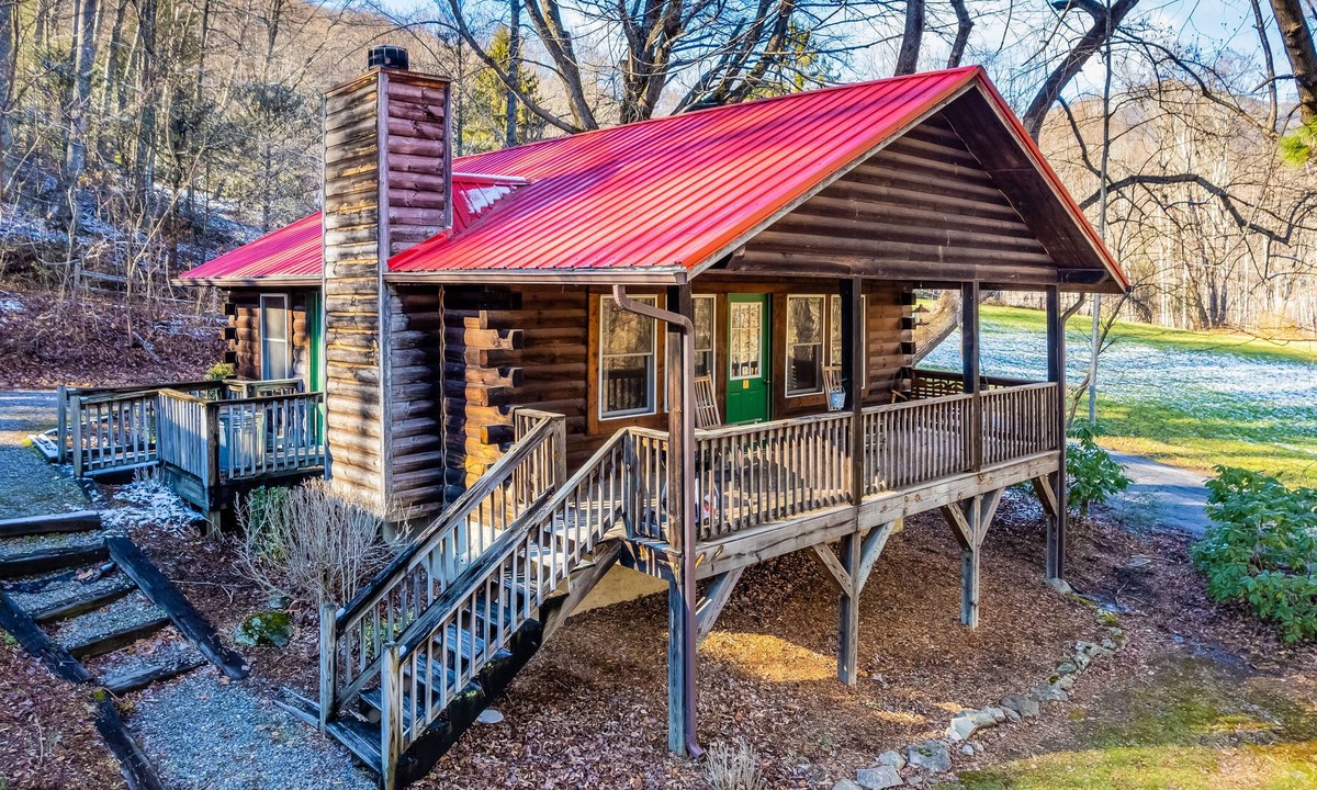 Mountain Joy Cottages Maggie Valley | Maggie Valley