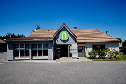 Campanile Evry Corbeil Essonnes | Corbeil-Essonnes